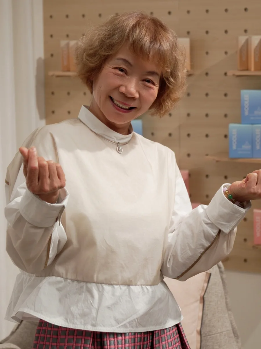 廖月華